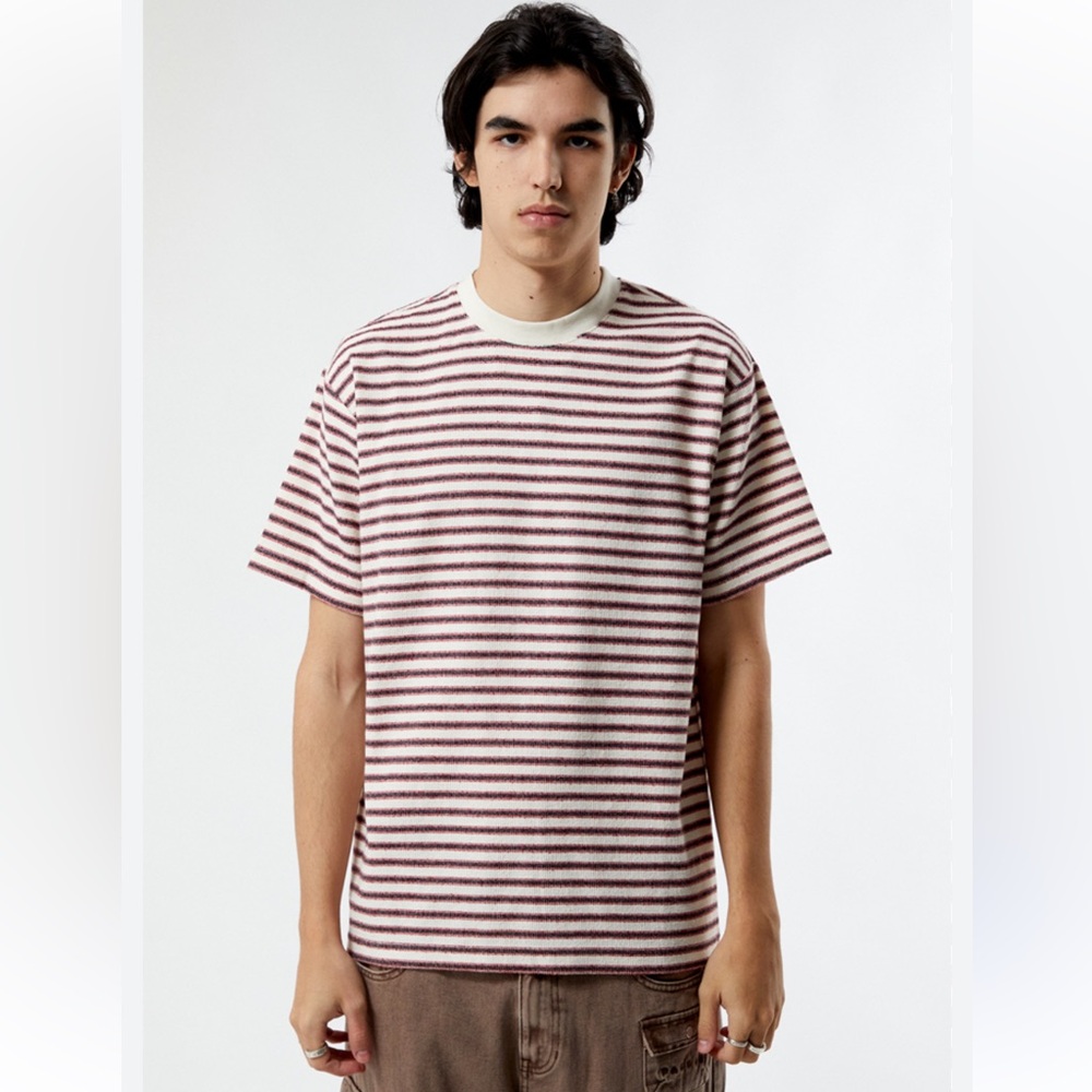 PACSUN Red Compass striped texture tshirt